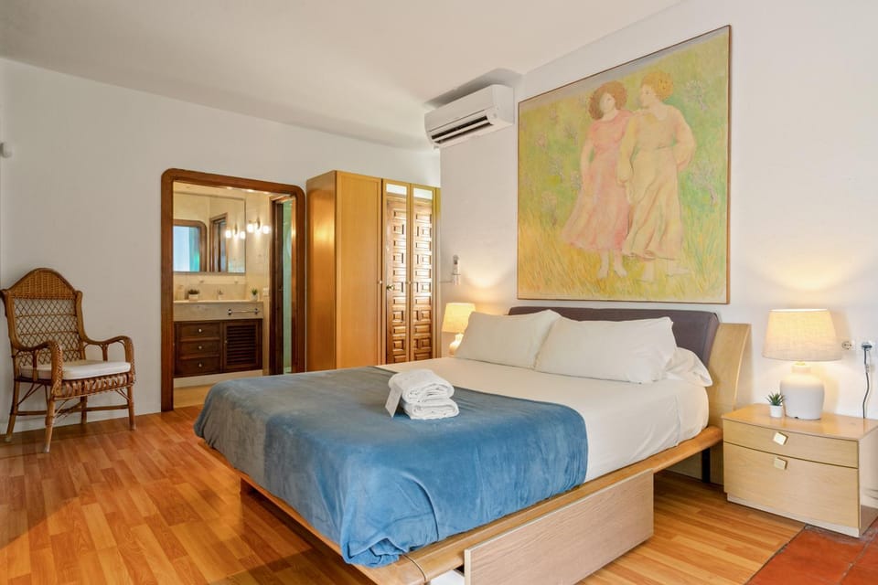 Marbella Las Golondrinas by Sol Maestranza Apartment in Marbella