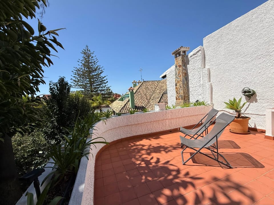 Balcony/Terrace, Garden view, sunbed