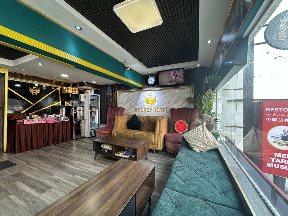 Lobby or reception, Seating area