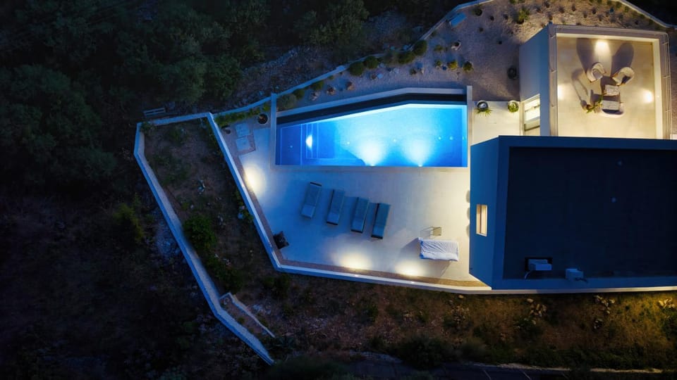 Property building, Night, Natural landscape, Pool view, Swimming pool, Swimming pool