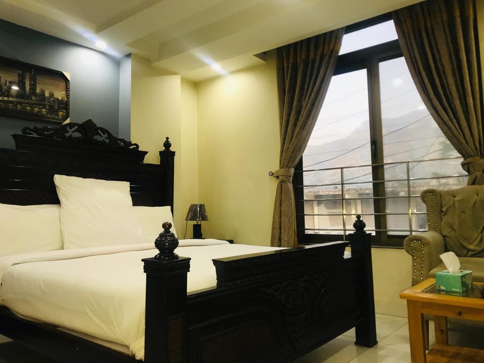 Royal Continental Hotel Gojra Hotel in Pakistan