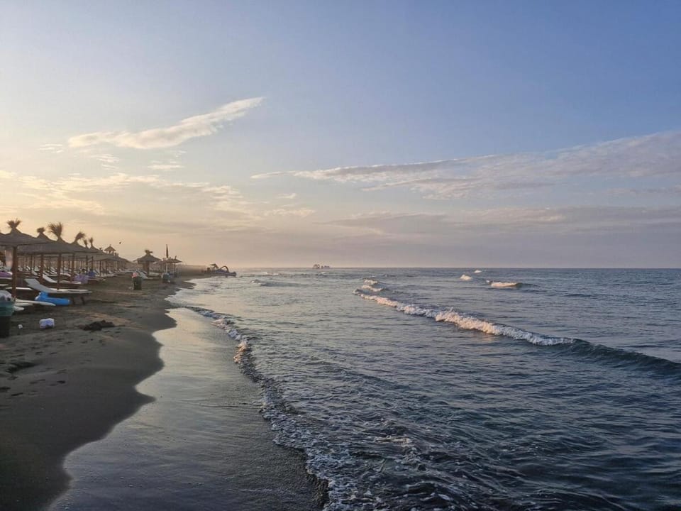 Piano Seaside Apartment in Ulcinj Municipality
