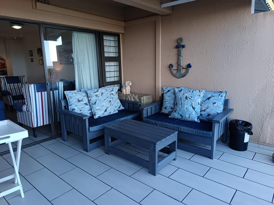 Patio, Seating area