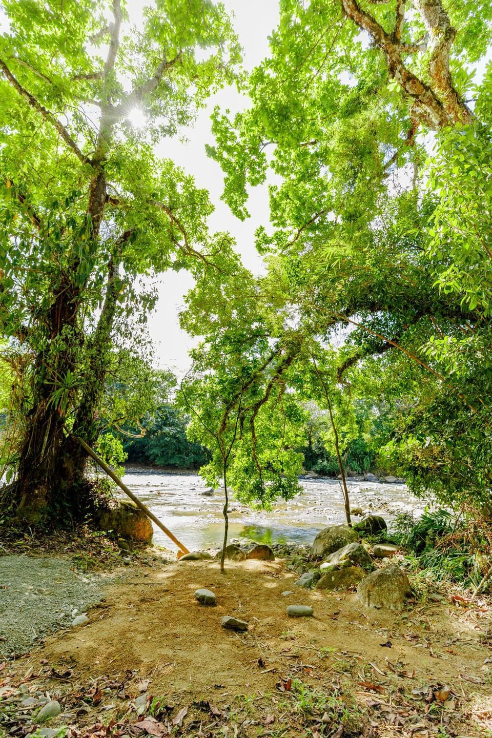 Natural landscape, Spa and wellness centre/facilities, River view