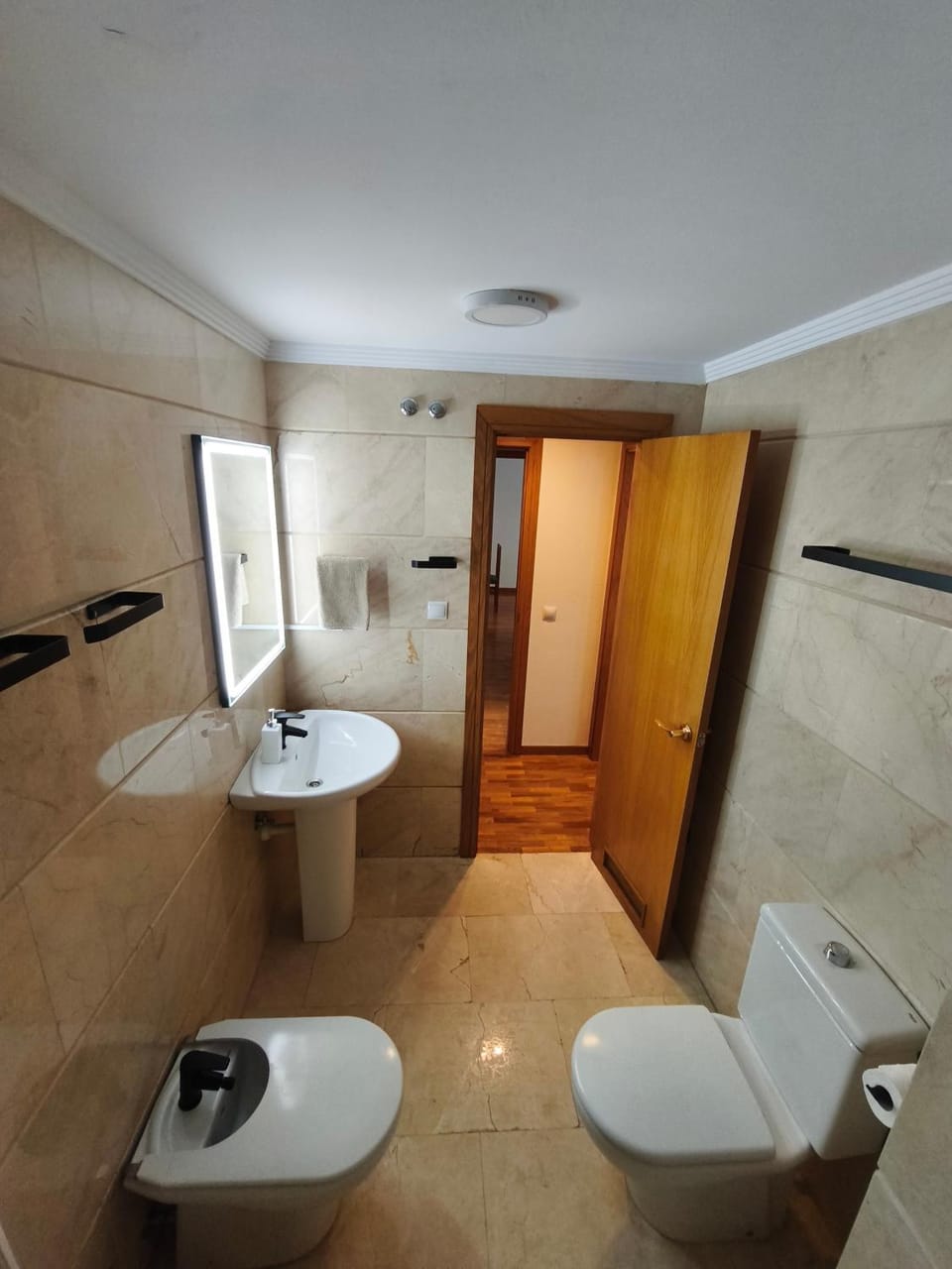 Estudio Céntrico F3 Apartment in Oviedo