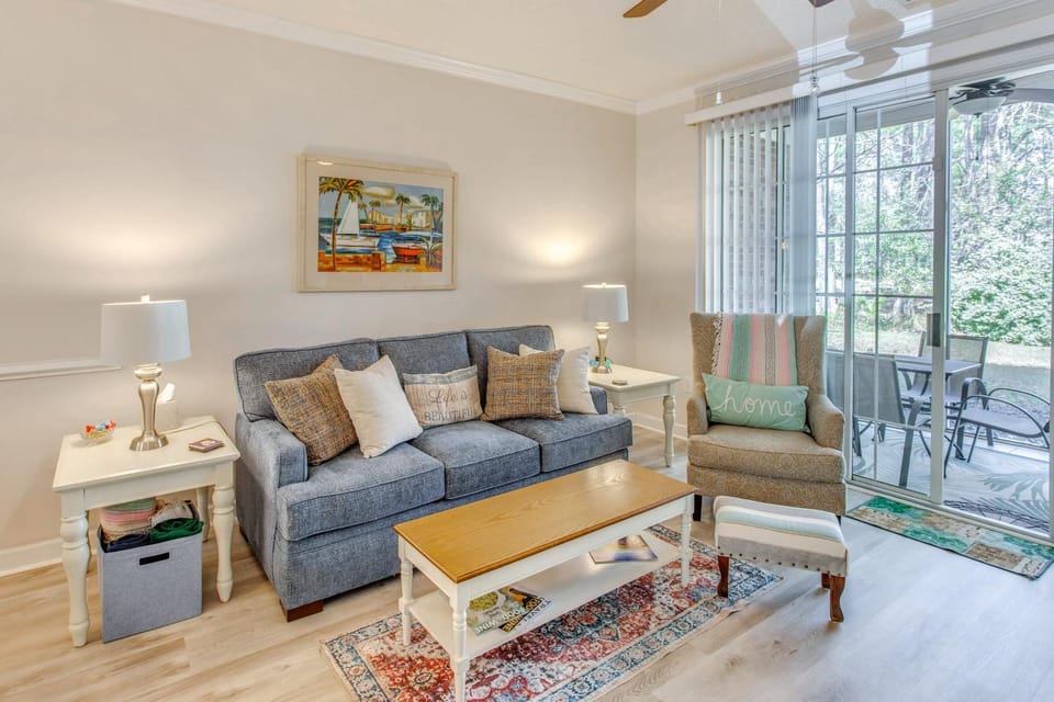 Resort Pool & Golf: Centrally Located NMB Retreat! House in North Myrtle Beach