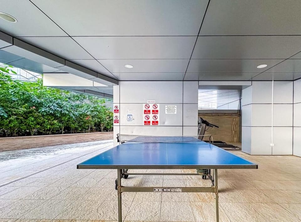 Table tennis