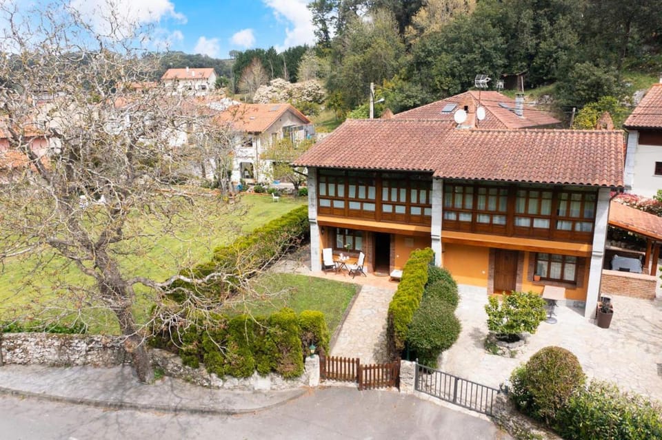 Casa Rural en Barro Llanes House in Cantabria