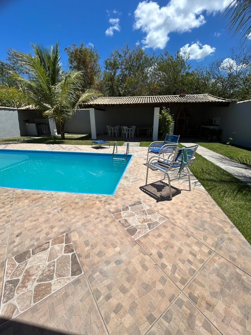 Pool view, Swimming pool, sunbed