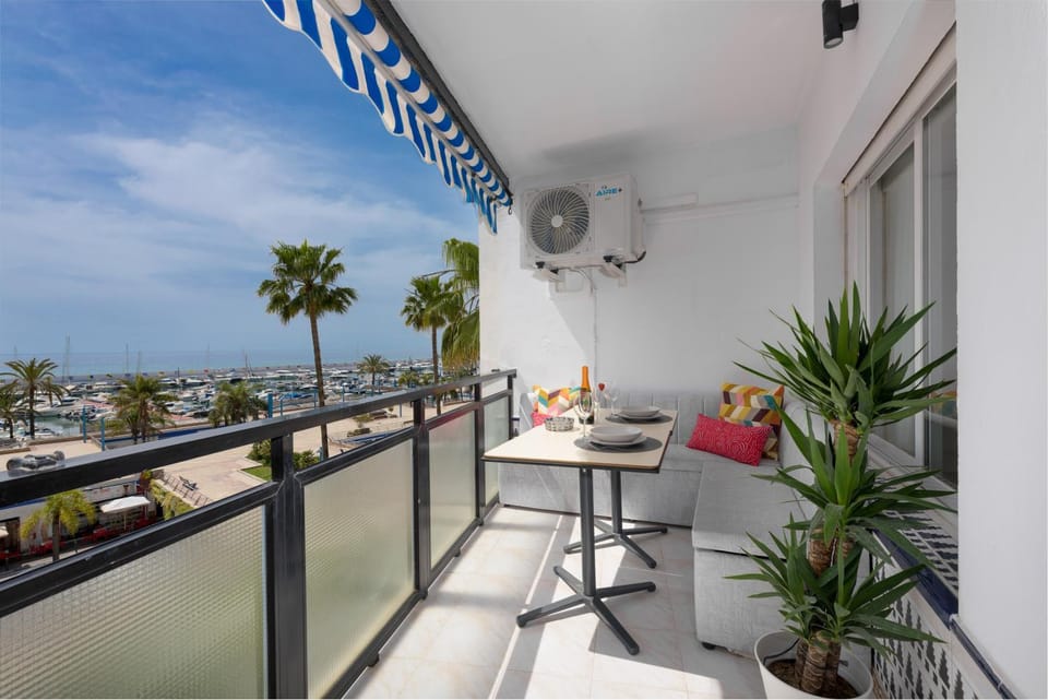 Patio, Day, Natural landscape, View (from property/room), Balcony/Terrace, Balcony/Terrace, Seating area, Dining area, Sea view