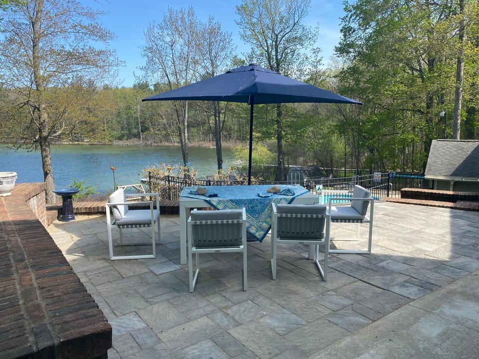 Lily Pad Cove House in Sleeping Bear Dunes