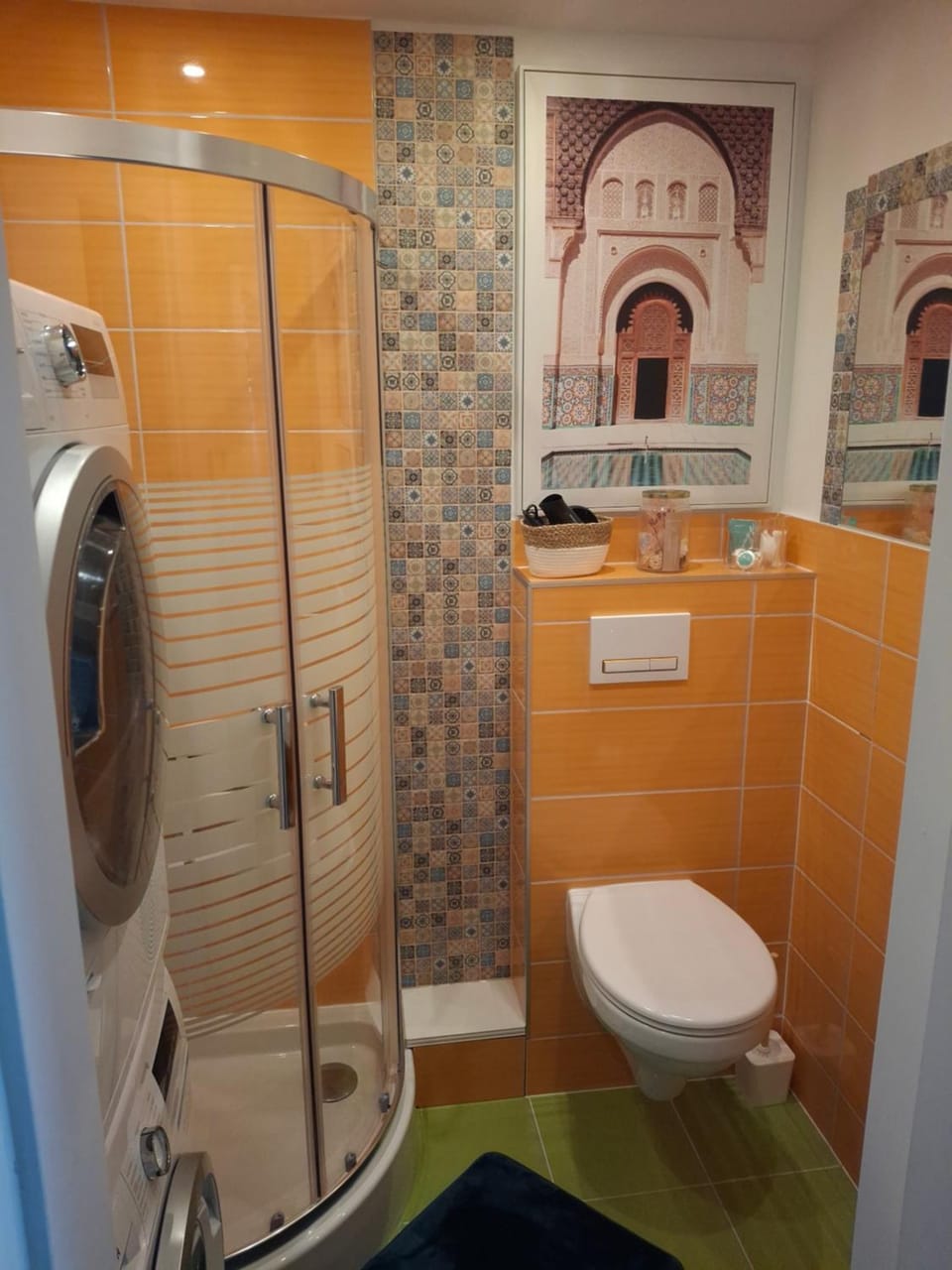 Shower, Toilet, Bathroom
