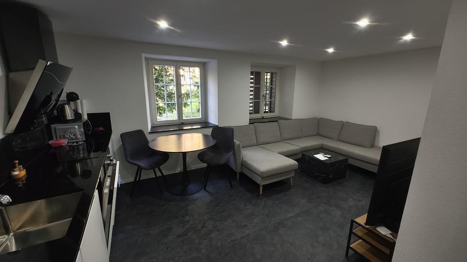 Living room, Seating area, Dining area