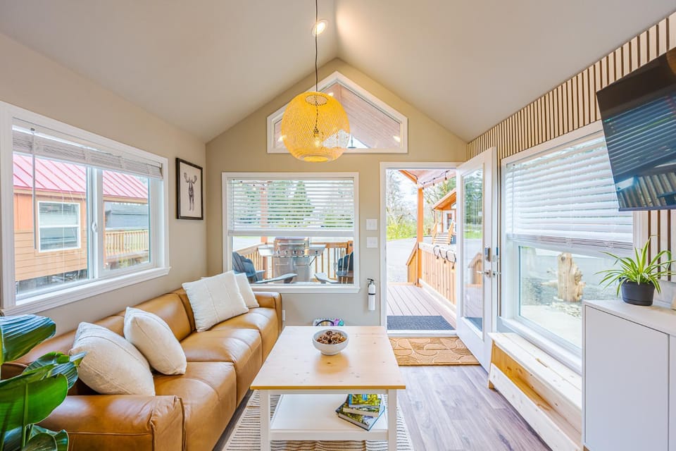 Rainforest Tiny Home Retreat Nordic House in Forks