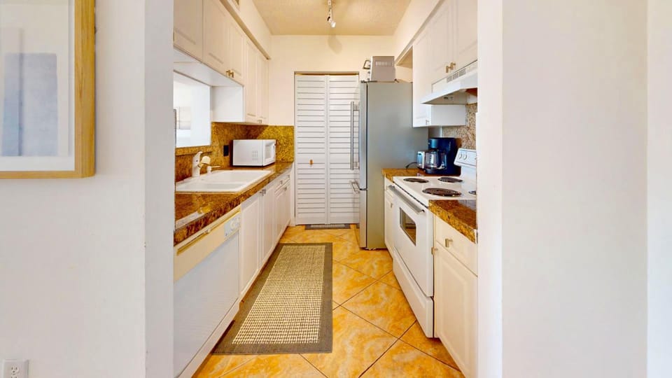 dishwasher, microwave, oven, stove, toaster, kitchen