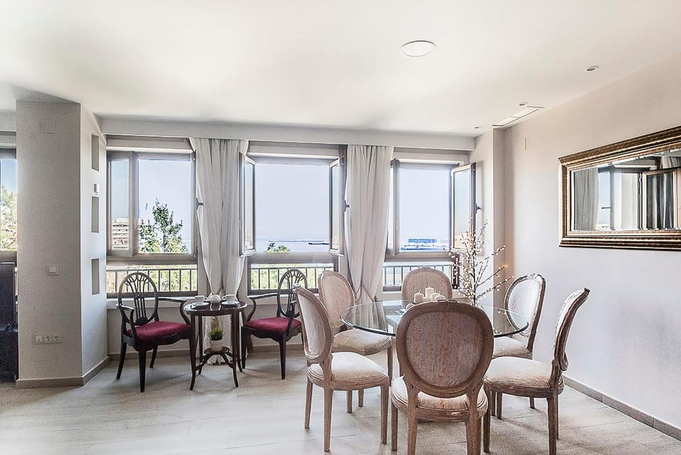Dining area, Sea view