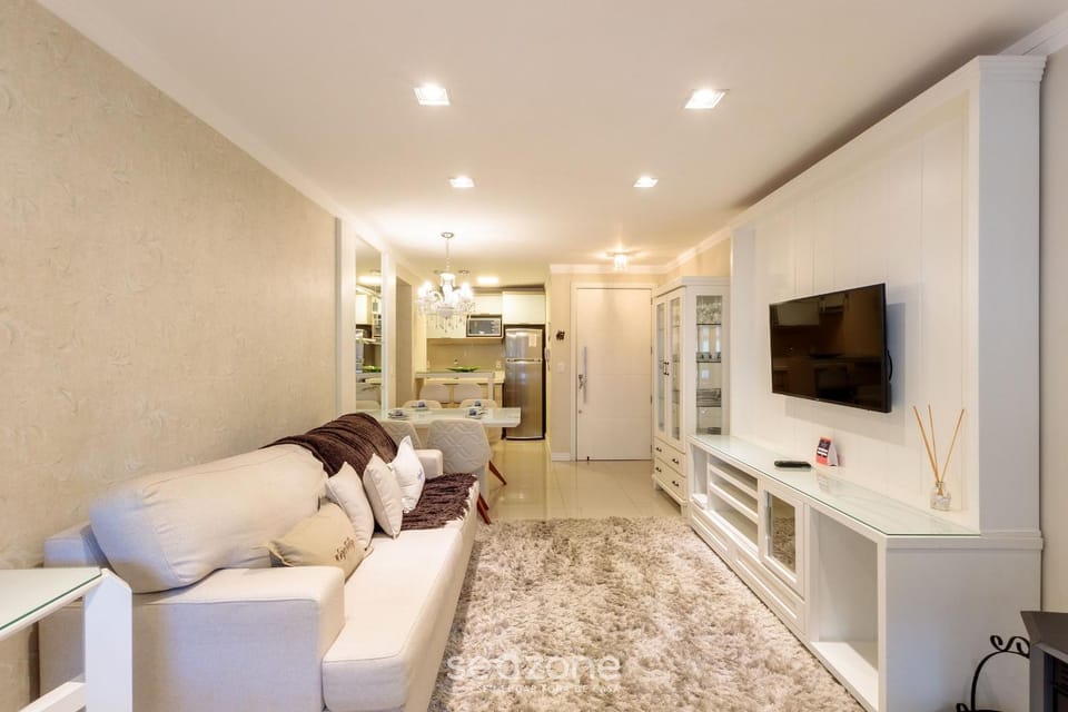 TV and multimedia, Living room, Dining area