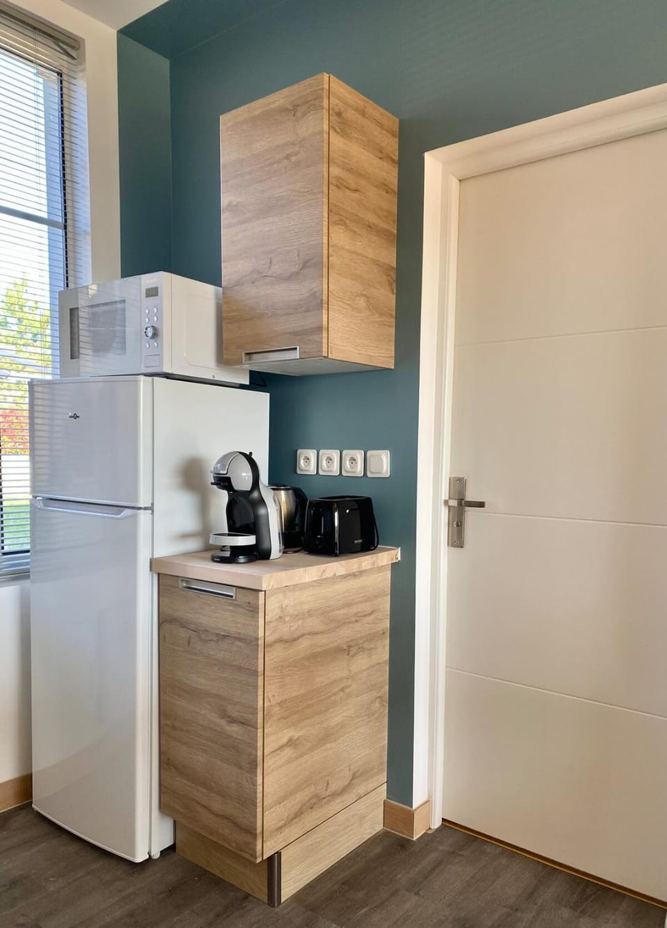 Coffee/tea facilities, Kitchen or kitchenette, toaster