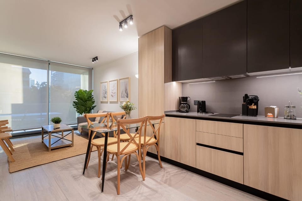 Inviting Retreat 1BR 1BA in Las Condes Apartment in Las Condes