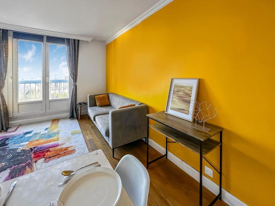 Balcon, Fibre rapide & Parking Apartment in Île-de-France