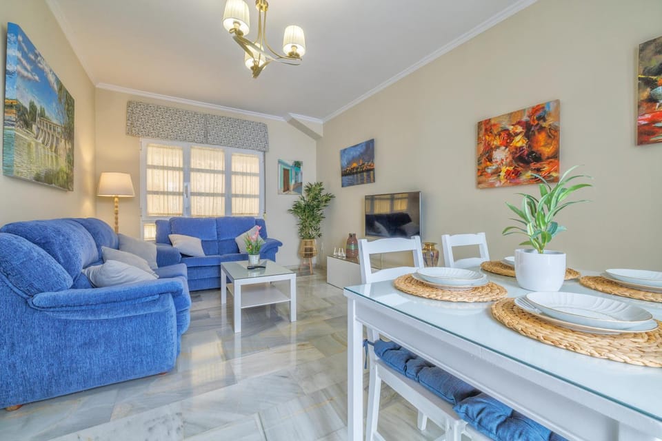 TV and multimedia, Living room, Seating area, Dining area, heating, air conditioner