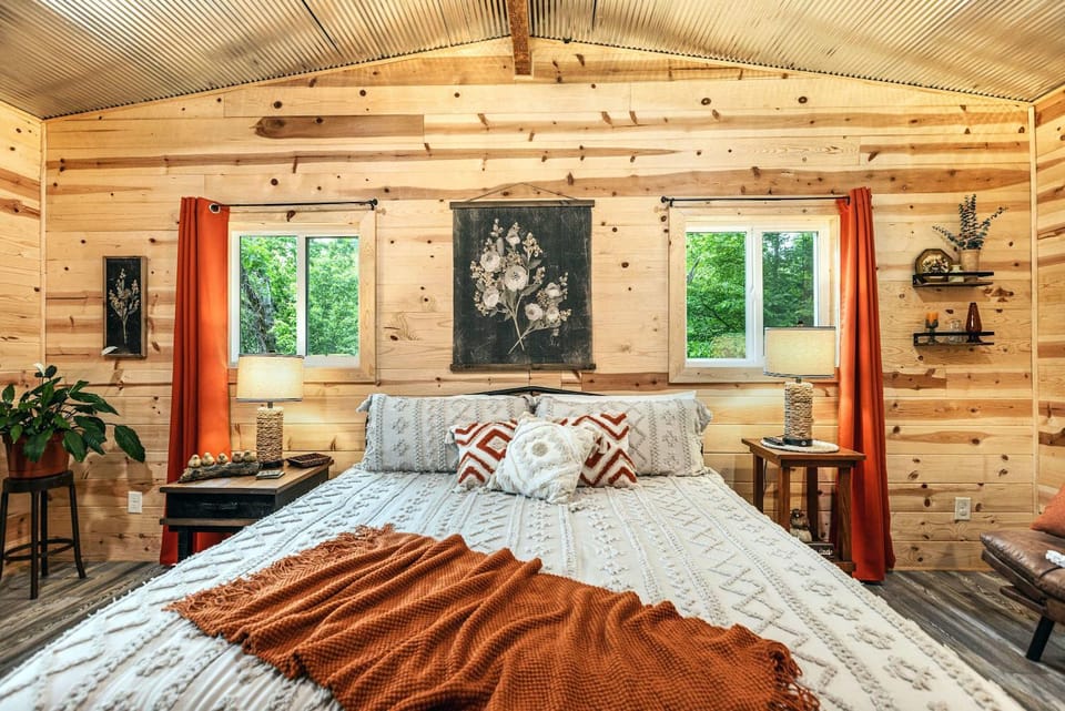 Cozy Cove Cabin - The Perfect Ozark Retreat Cabin in Lake of the Ozarks