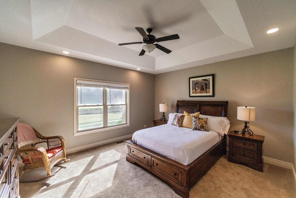 Fairway to Heaven in Old Kinderhook - Villa on 14th Fairway of Golf Course Villa in Ozark Mountains
