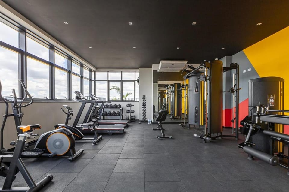 Studio Com Varanda e Ar Condicionado em Condominio Com Pisicina e Academia Apartment in Curitiba