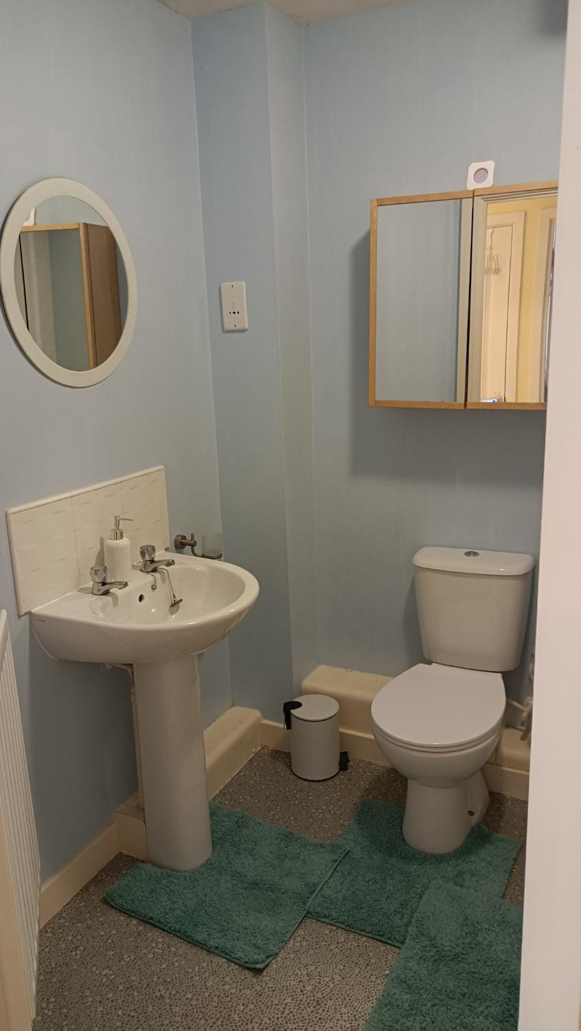 Toilet, Bathroom
