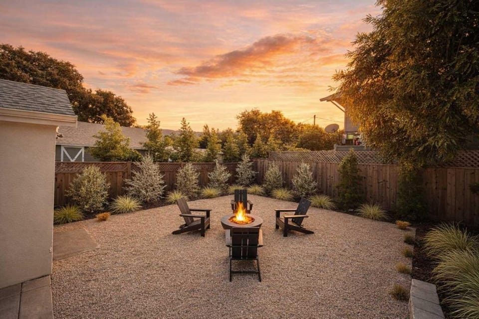 Stylish Central Napa Home with Serene Private Yard House in Napa Valley