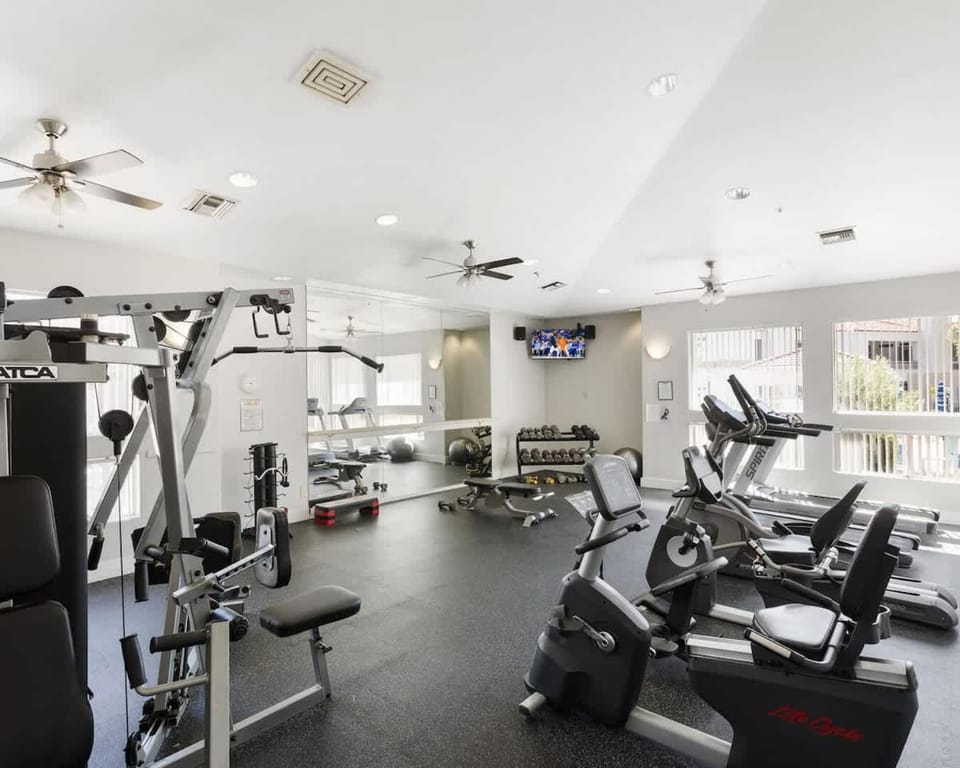 Solace -Mins to WM TPC- Community Pool & Gym House in Scottsdale