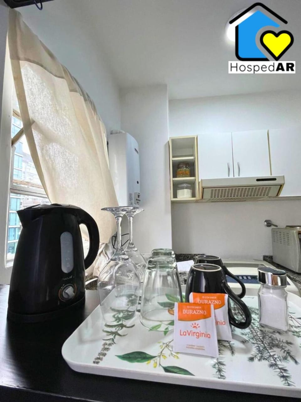 Coffee/tea facilities, Dining area, kitchen