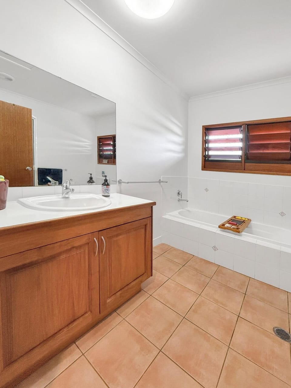105 on REID House in Wongaling Beach