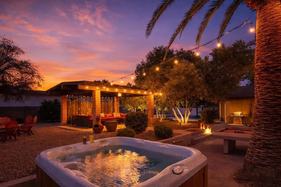 Sunset Palms-Pool, Spa & Sports Court-Scottsdale House in Scottsdale