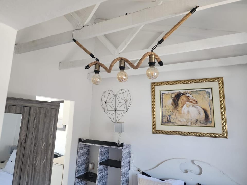 TV and multimedia, Decorative detail