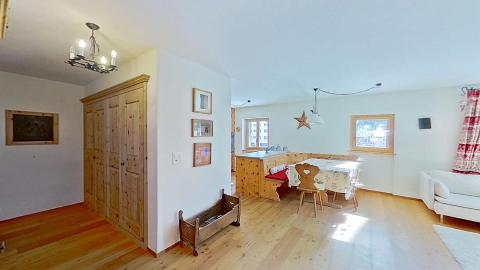 Abitaziun Glüna - Celerina Apartment in Saint Moritz