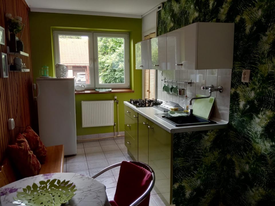 Uroczy Domek Z Ogrodem I Tarasem Nature lodge in Lesser Poland Voivodeship