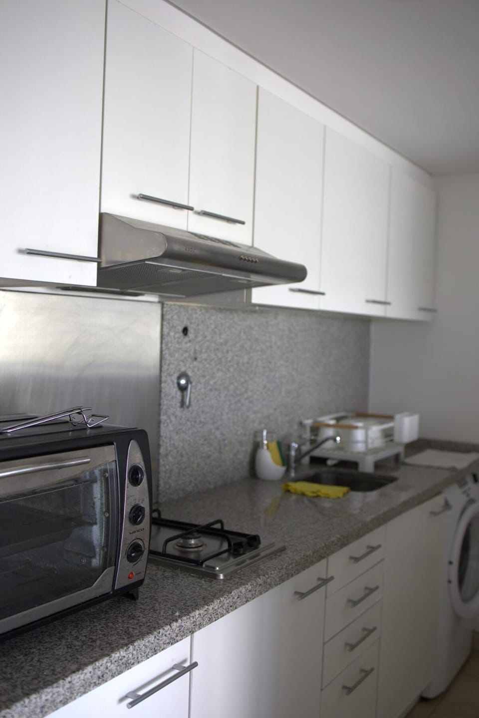 Coffee/tea facilities, Kitchen or kitchenette, toaster, washing machine