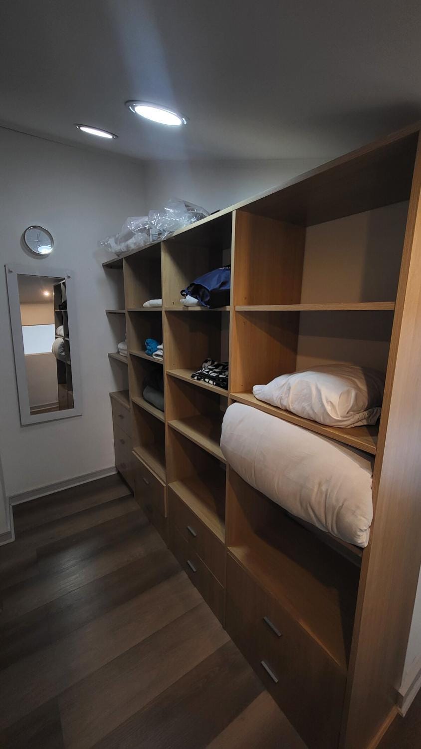wardrobe