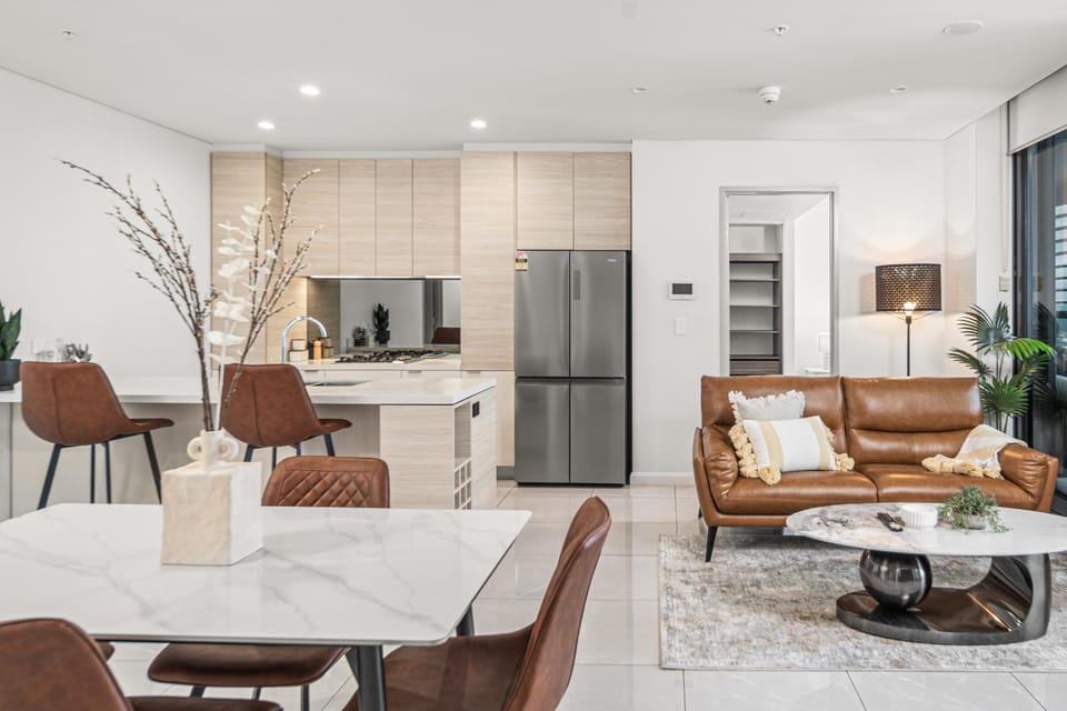 Living room, Seating area, Dining area