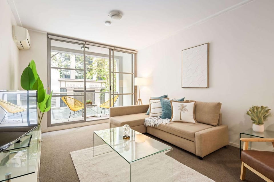 A Comfortable Studio Near Darling Harbour Apartment in Sydney