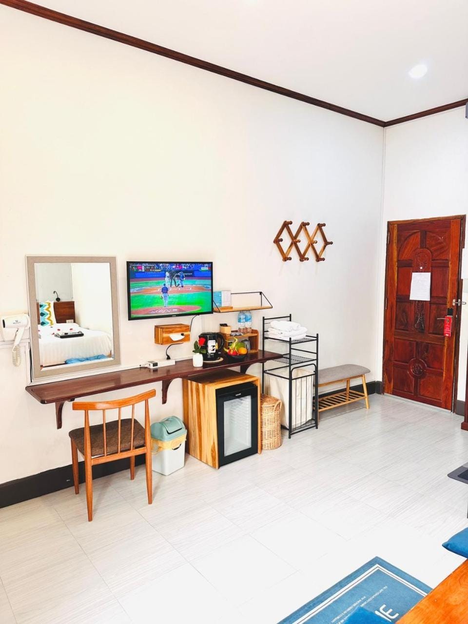 TV and multimedia, minibar
