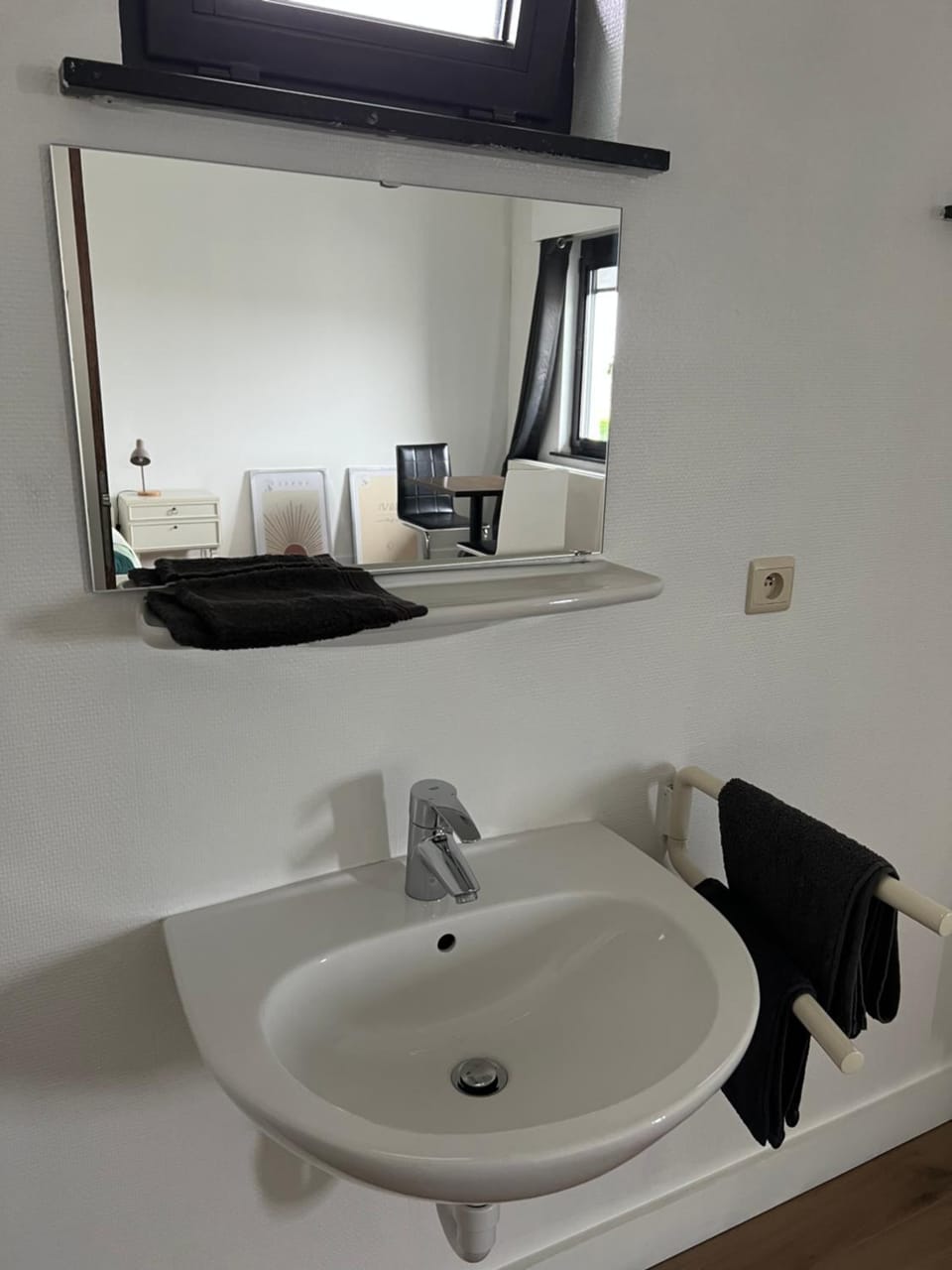 Stay Here Campground/ 
RV Resort in Flanders