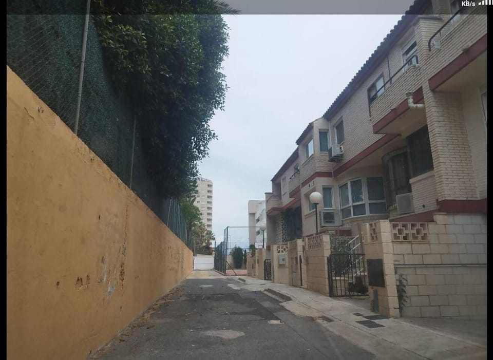 Street view, Quiet street view