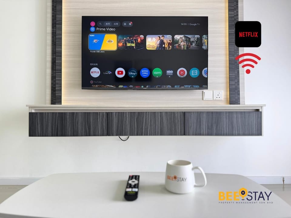 Taiping Crystal Creek Condo Pool Gym Netflix Apartment in Perak