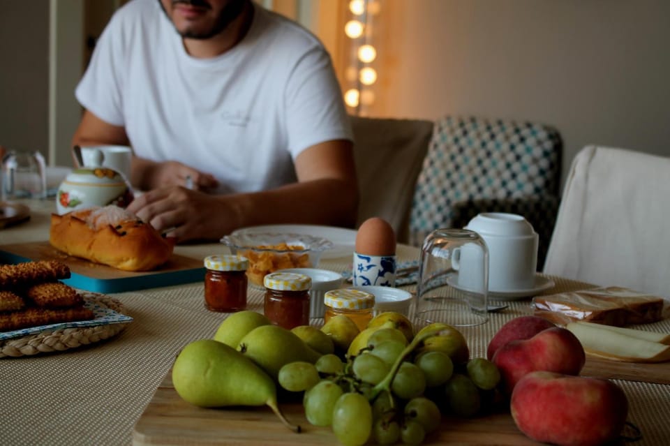 Food and drinks, Breakfast, Continental breakfast
