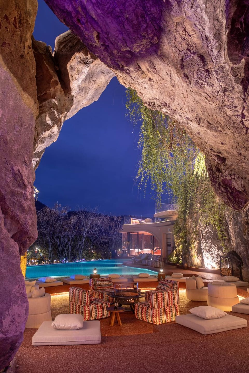Lounge or bar