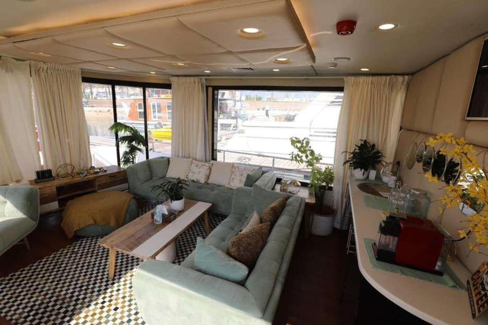 Butinah Charters Yacht Rental Docked boat in Abu Dhabi