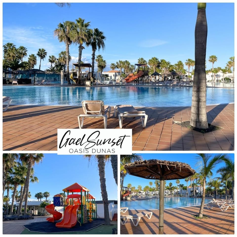 Pool view, Swimming pool, sunbed