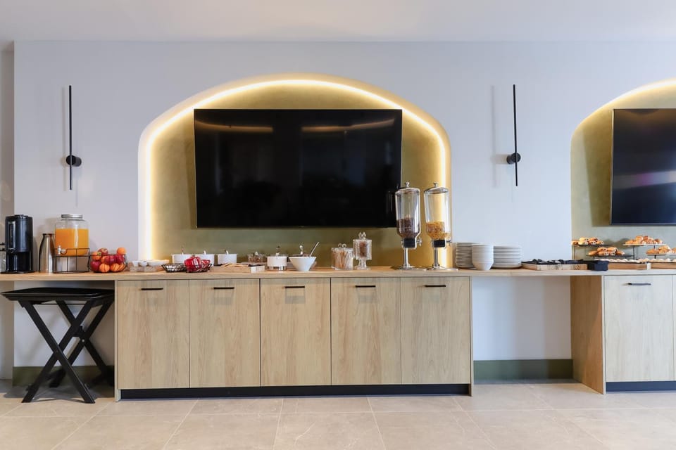 Coffee/tea facilities, Food, Breakfast, Continental breakfast, Buffet breakfast